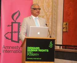 Anand-Grover,-UN-Special-Rapporteur-on-Health-speaks-at-Amnesty's-Poverty,-Health-and-Human-Rights-Event-at-Stormont.jpg